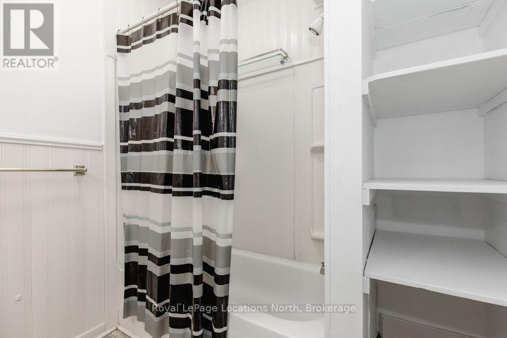 37 Ross Street, Barrie, Ontario  L4N 1G1 - Photo 27 - S12395575