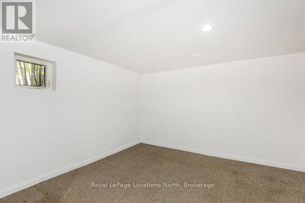 37 Ross Street, Barrie, Ontario  L4N 1G1 - Photo 34 - S12395575