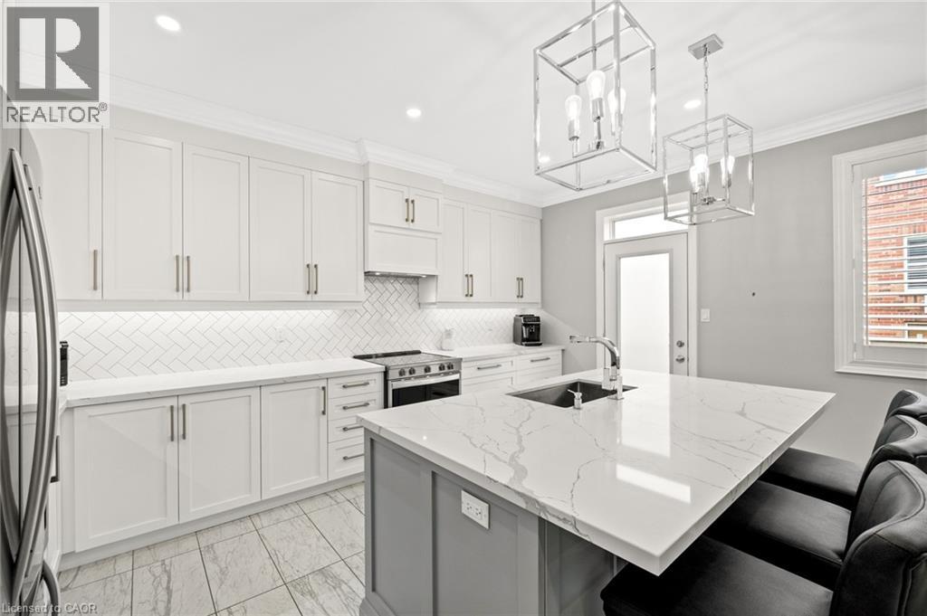 107 Avanti Crescent, Waterdown, Ontario  L8B 1W7 - Photo 15 - 40768618