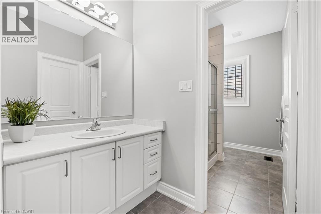 107 Avanti Crescent, Waterdown, Ontario  L8B 1W7 - Photo 37 - 40768618
