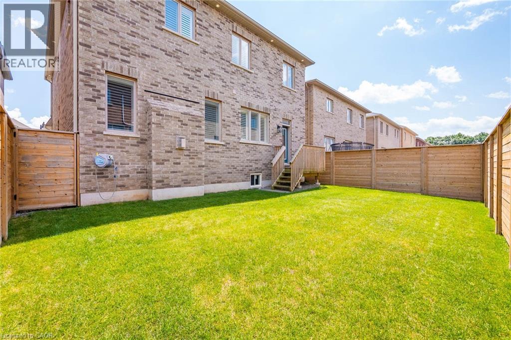 107 Avanti Crescent, Waterdown, Ontario  L8B 1W7 - Photo 43 - 40768618