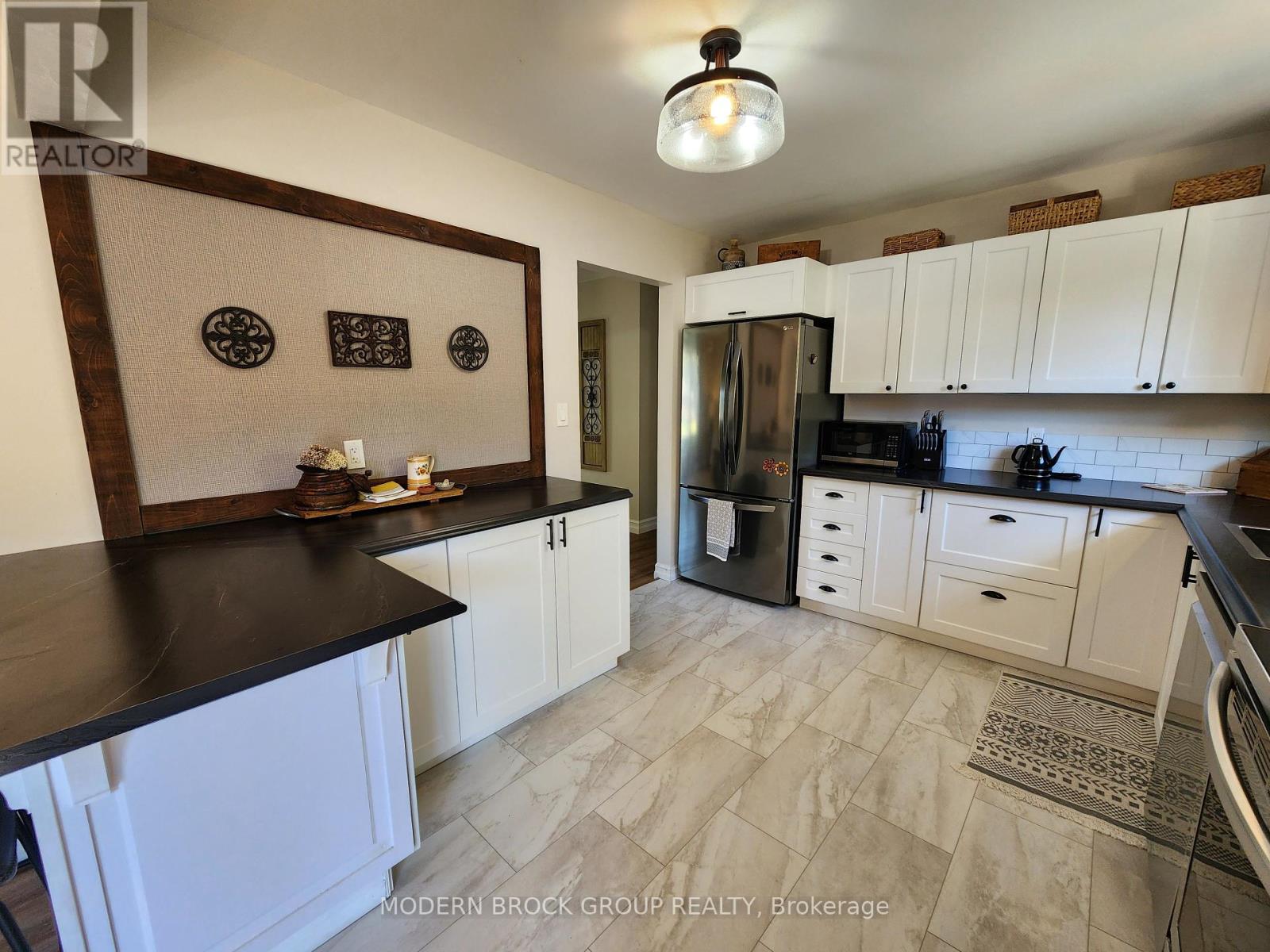 1251 Peden Boulevard, Brockville, Ontario  K6V 3K5 - Photo 16 - X12395403
