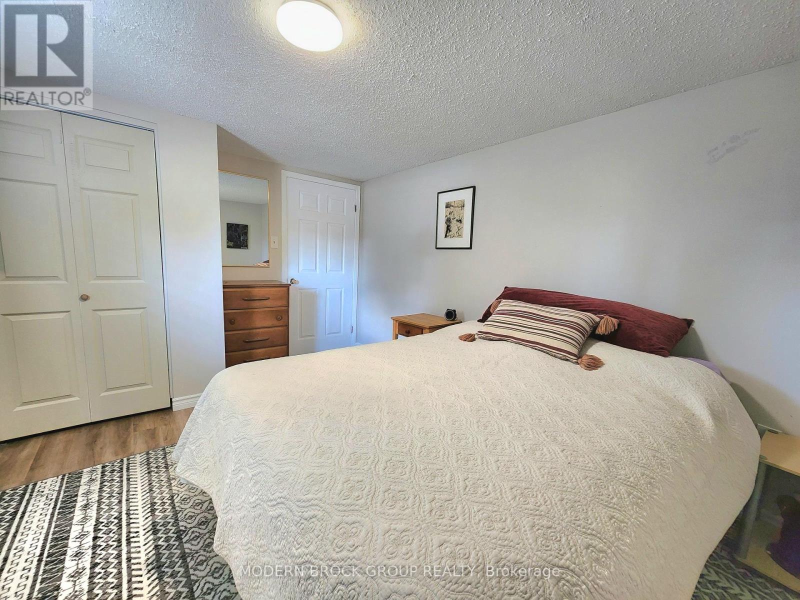1251 Peden Boulevard, Brockville, Ontario  K6V 3K5 - Photo 31 - X12395403