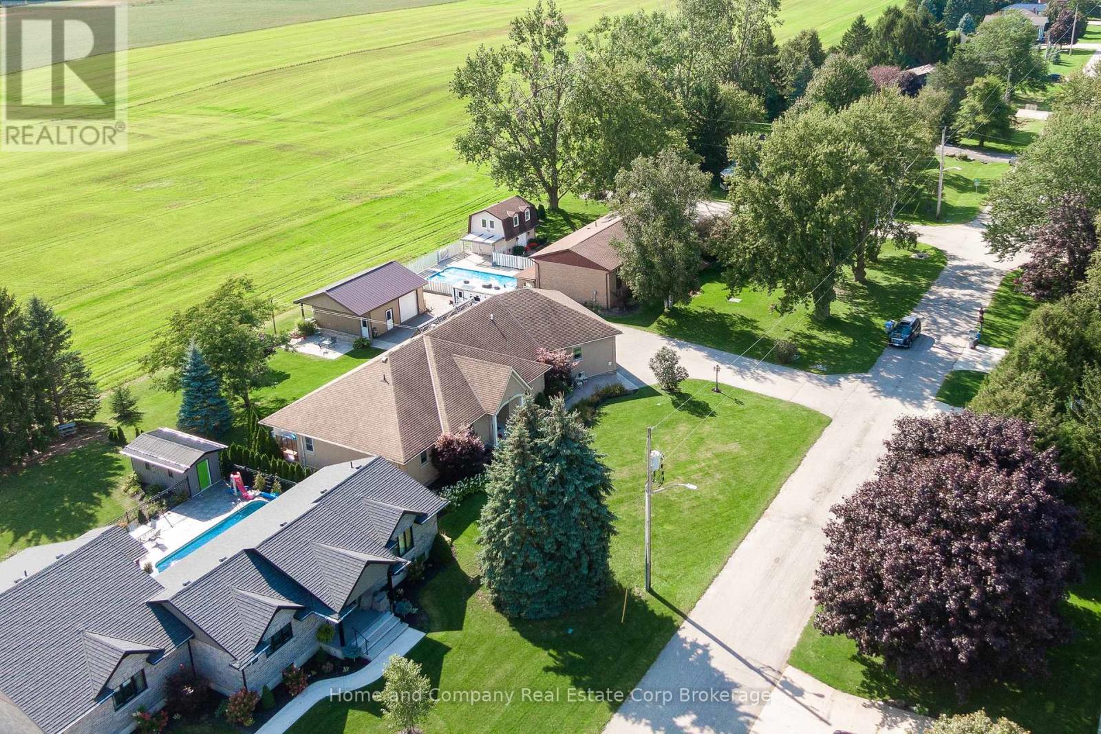 6055 Fischer Road, West Perth, Ontario  N0K 1N0 - Photo 38 - X12395434