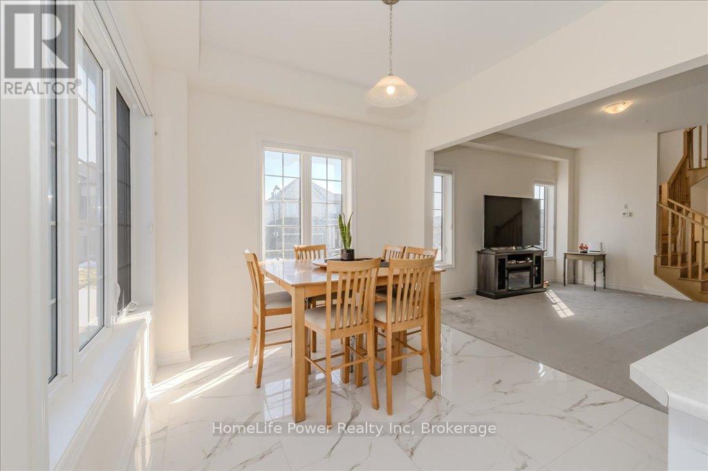 35 Hitchman Street E, Brant, Ontario  N3L 3E3 - Photo 12 - X12395449