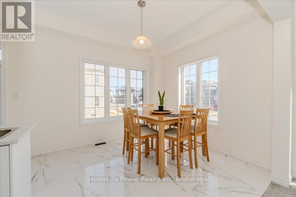 35 Hitchman Street E, Brant, Ontario  N3L 3E3 - Photo 13 - X12395449