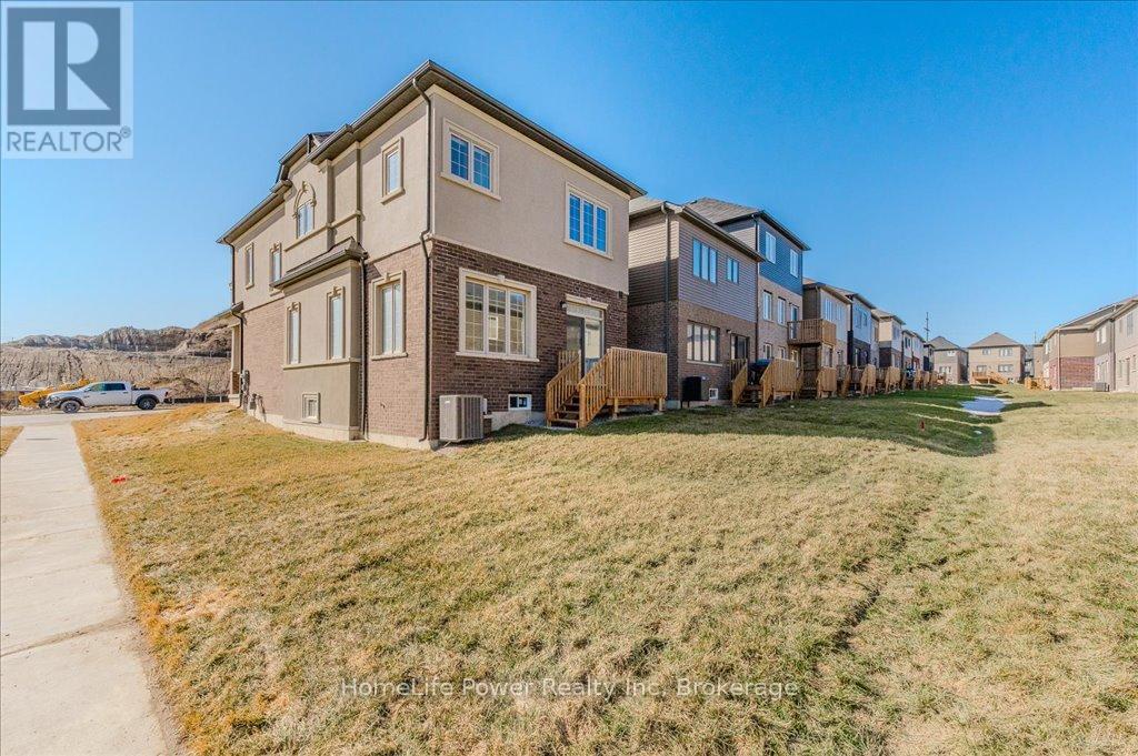 35 Hitchman Street E, Brant, Ontario  N3L 3E3 - Photo 38 - X12395449