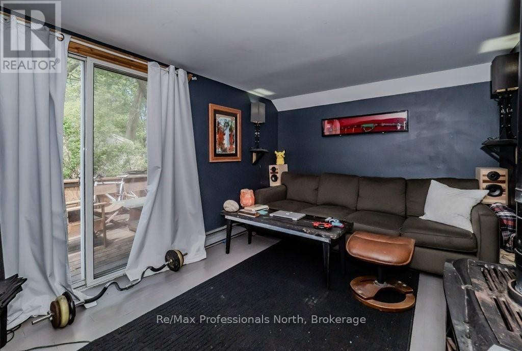 120 David Street, Gravenhurst, Ontario  P1P 1J5 - Photo 28 - X12395511