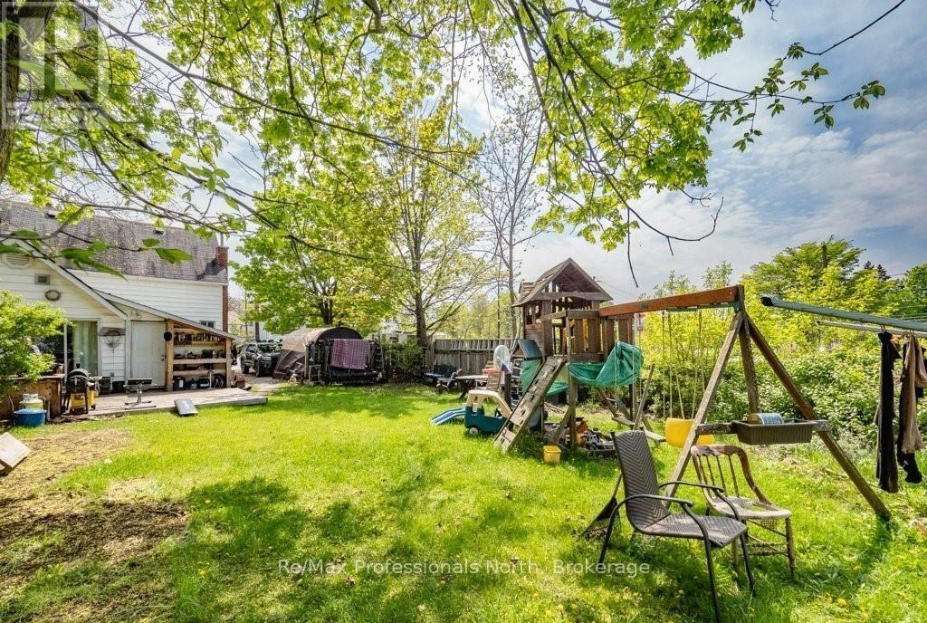 120 David Street, Gravenhurst, Ontario  P1P 1J5 - Photo 41 - X12395511