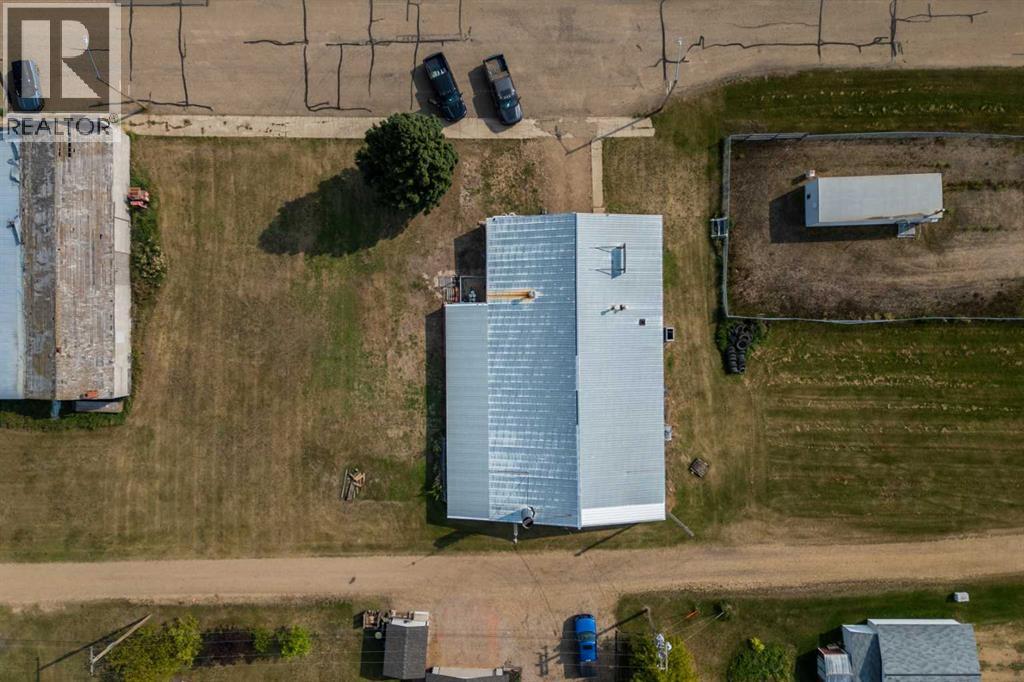 5002 50 Street, Strome, Alberta  T0B 4H0 - Photo 11 - A2255905