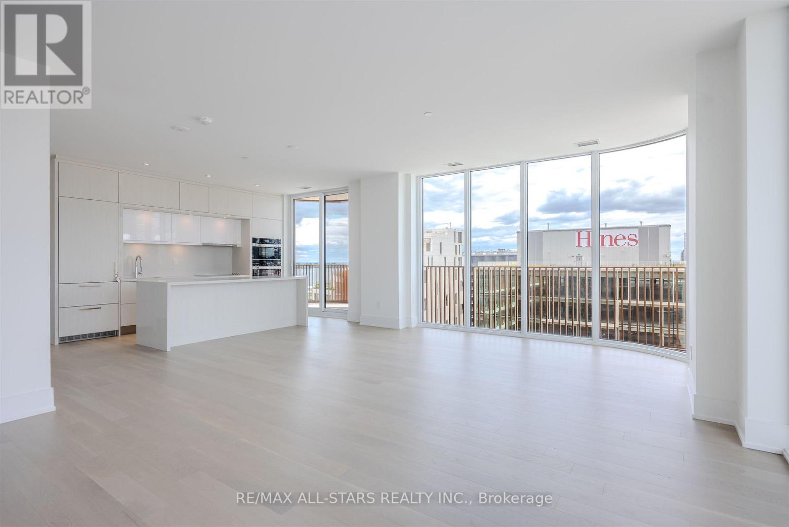 1328 - 155 Merchants Wharf, Toronto, Ontario  M5A 0Y4 - Photo 13 - C12385375
