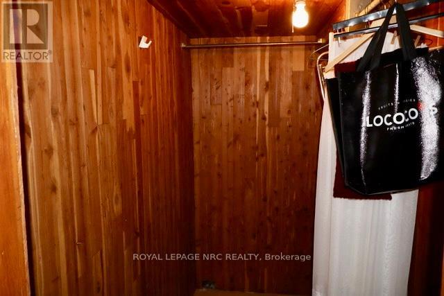 5881 Britannia Crescent N, Niagara Falls, Ontario  L2G 1C2 - Photo 32 - X12392171