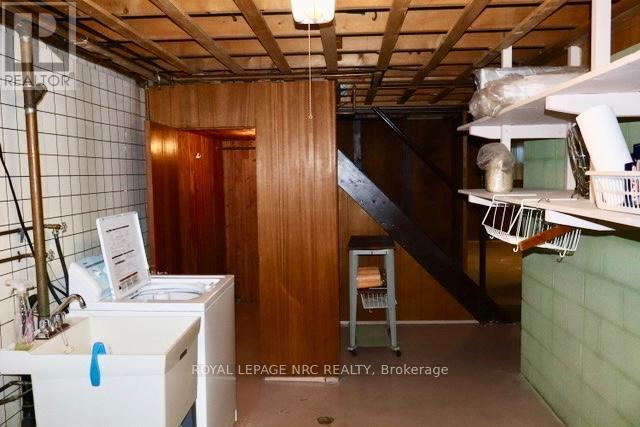 5881 Britannia Crescent N, Niagara Falls, Ontario  L2G 1C2 - Photo 30 - X12392171