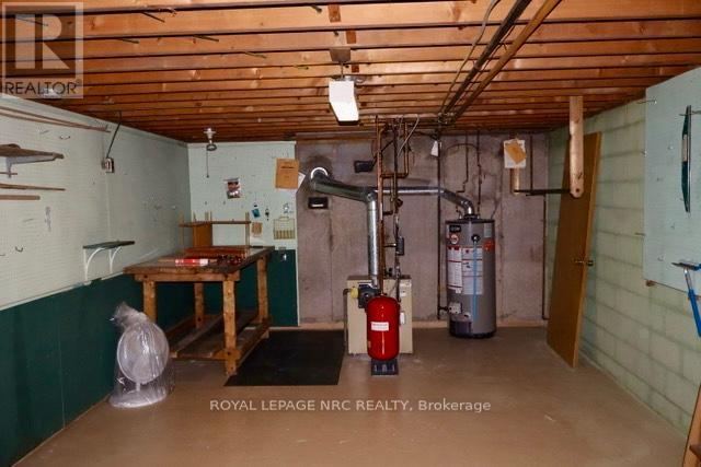 5881 Britannia Crescent N, Niagara Falls, Ontario  L2G 1C2 - Photo 35 - X12392171