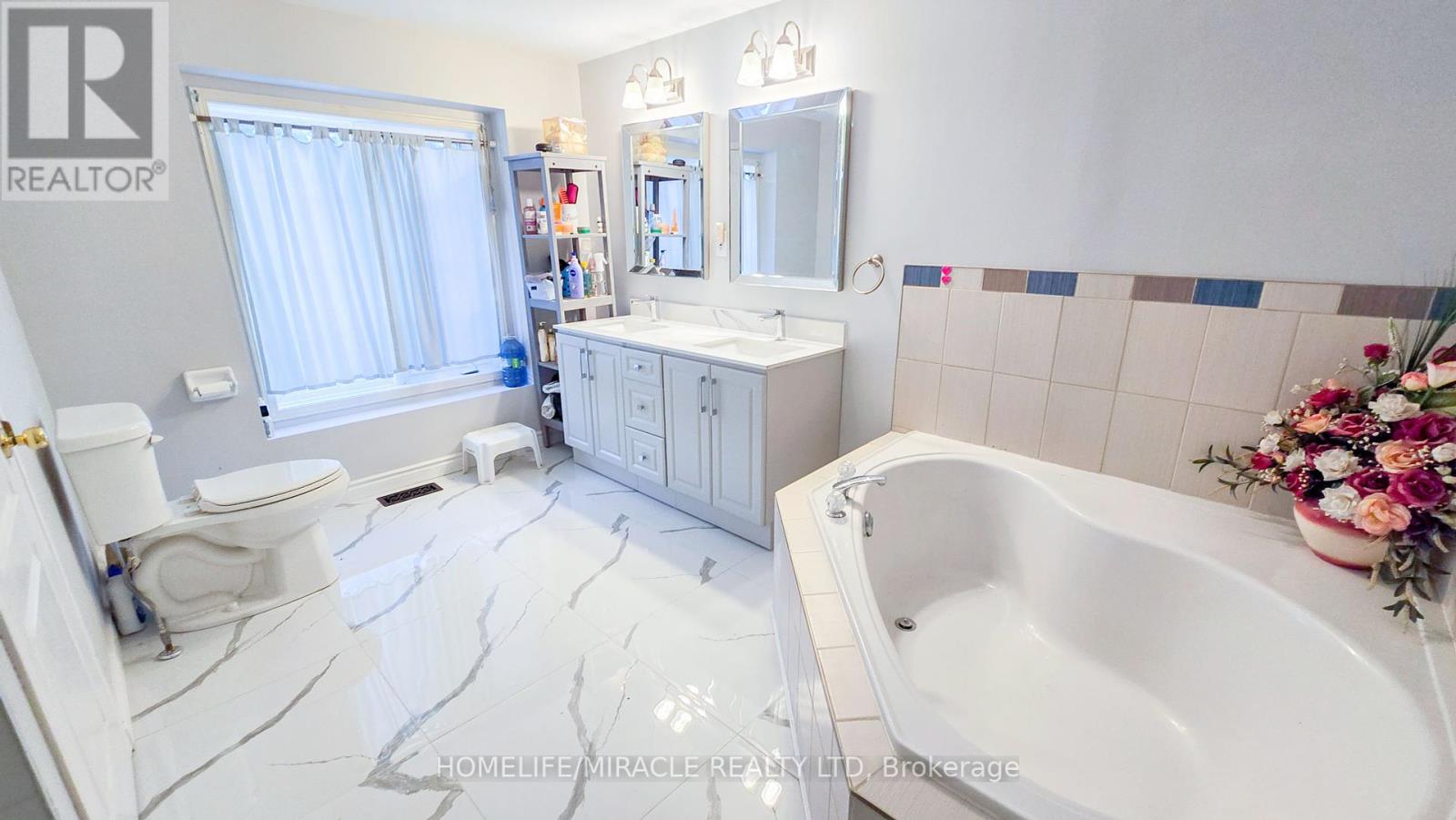 22 Rockwood Road, Kitchener, Ontario  N2E 3S5 - Photo 16 - X12383297