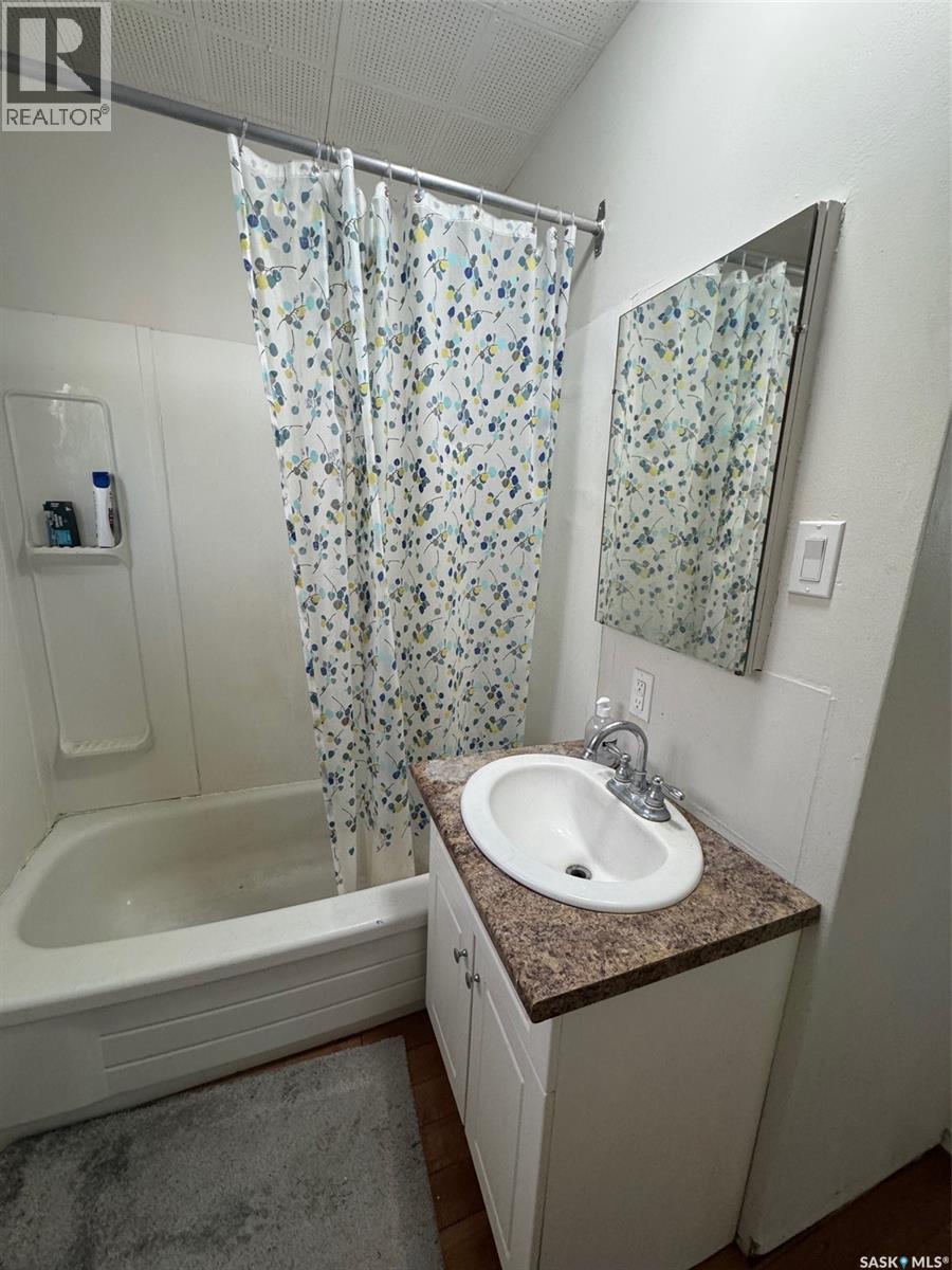 1851 101st Street, North Battleford, Saskatchewan  S9A 1A9 - Photo 13 - SK018054