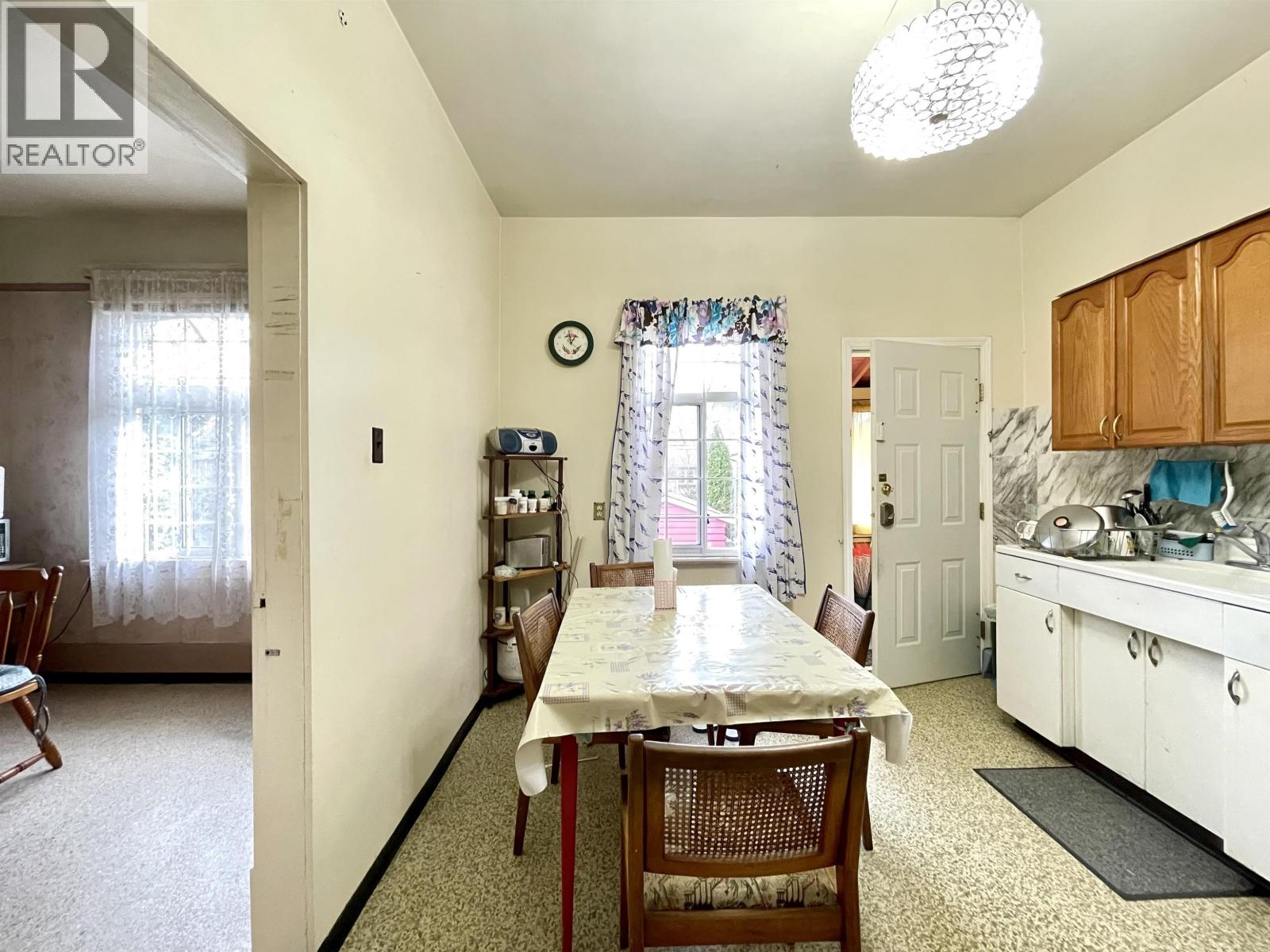 2250 E Pender Street, Vancouver, British Columbia  V5L 1X4 - Photo 7 - R2982593