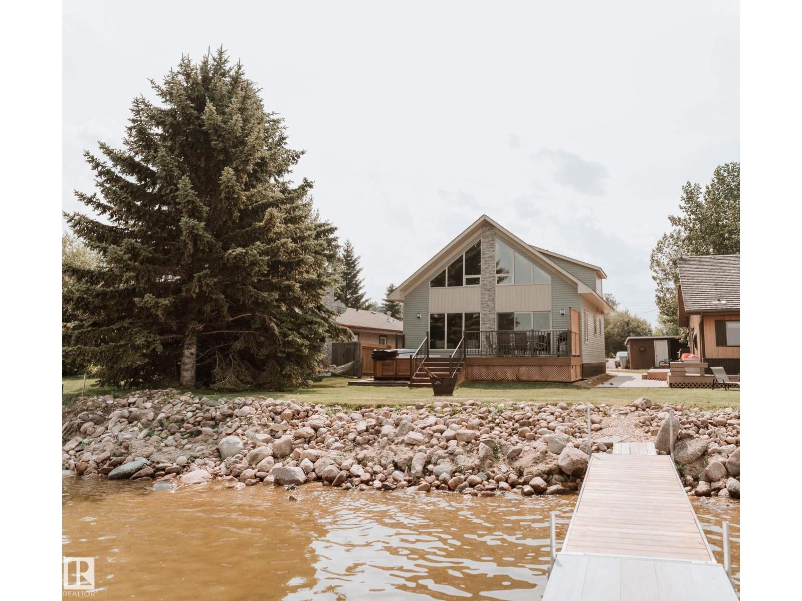 33 Lakeshore Dr, Rural Wetaskiwin County, Alberta  T0C 2V0 - Photo 2 - E4457102