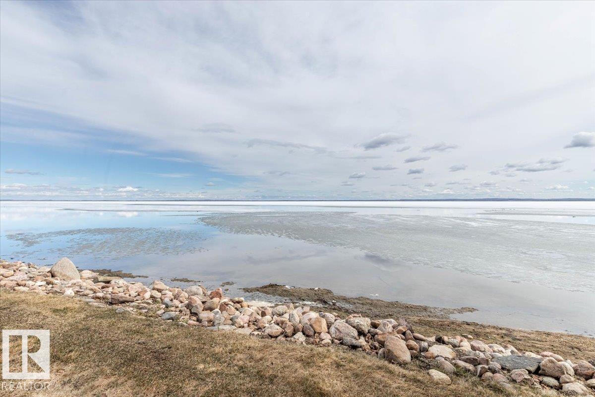 33 Lakeshore Dr, Rural Wetaskiwin County, Alberta  T0C 2V0 - Photo 42 - E4457102