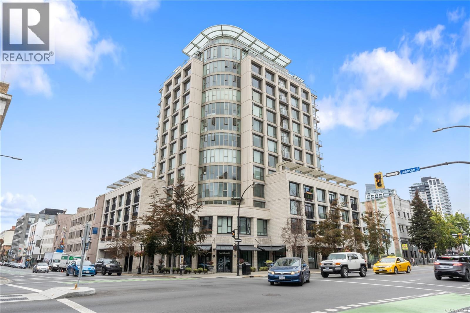 701 760 Johnson St, Victoria, British Columbia
