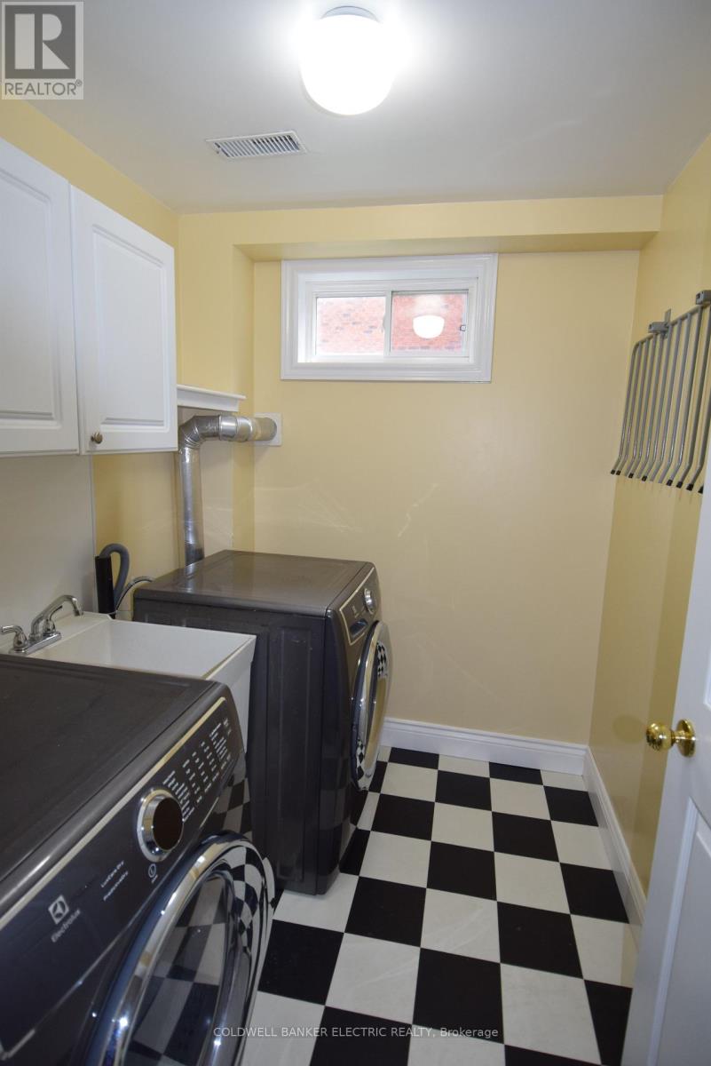 1830 Stratton Avenue, Peterborough, Ontario  K9K 2E6 - Photo 29 - X12395601
