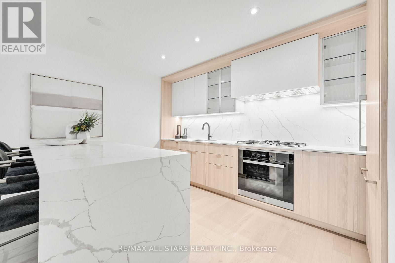 201 - 355 Bedford Park Avenue, Toronto, Ontario  M5M 0A5 - Photo 25 - C12395483