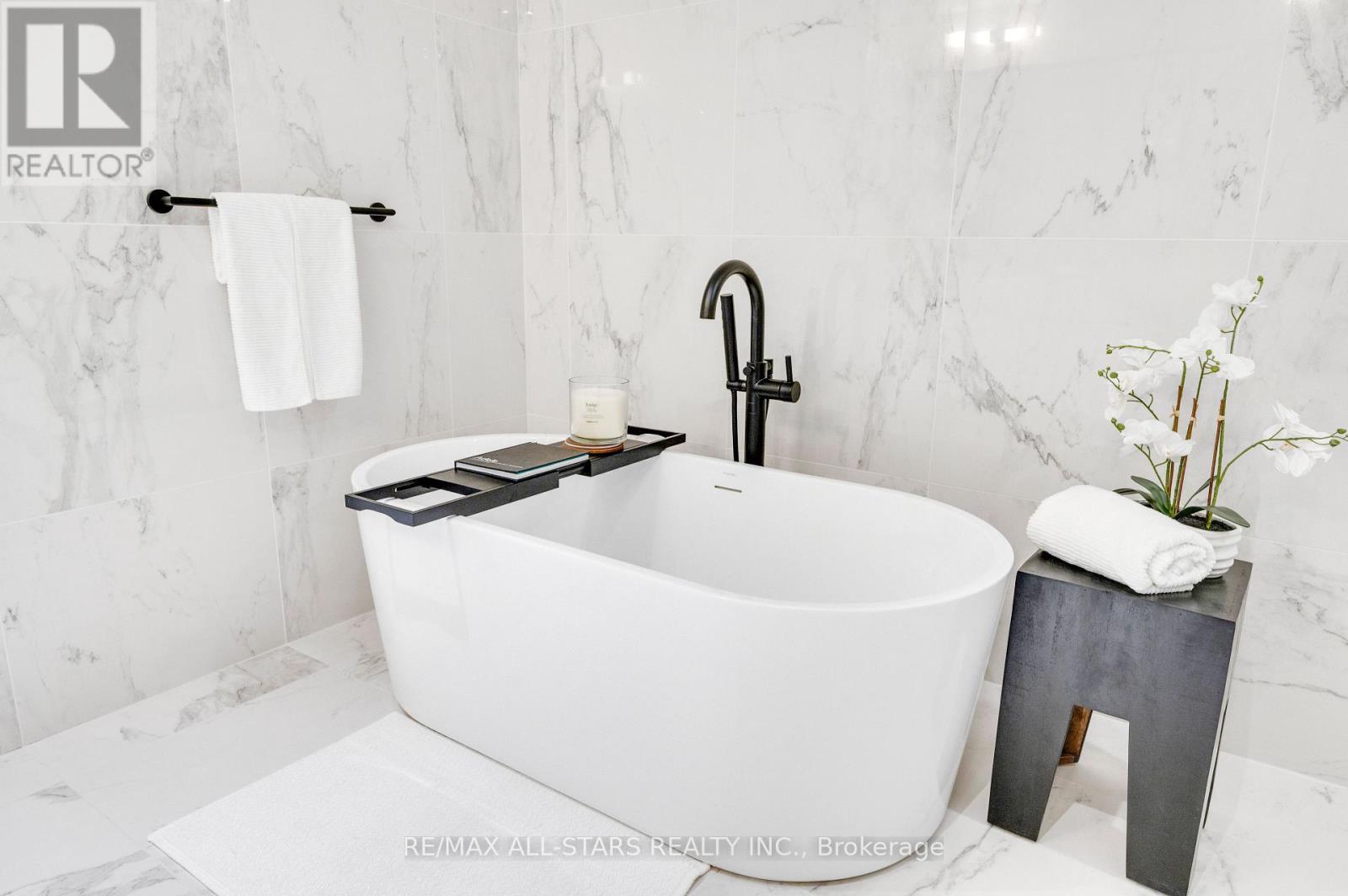 201 - 355 Bedford Park Avenue, Toronto, Ontario  M5M 0A5 - Photo 35 - C12395483