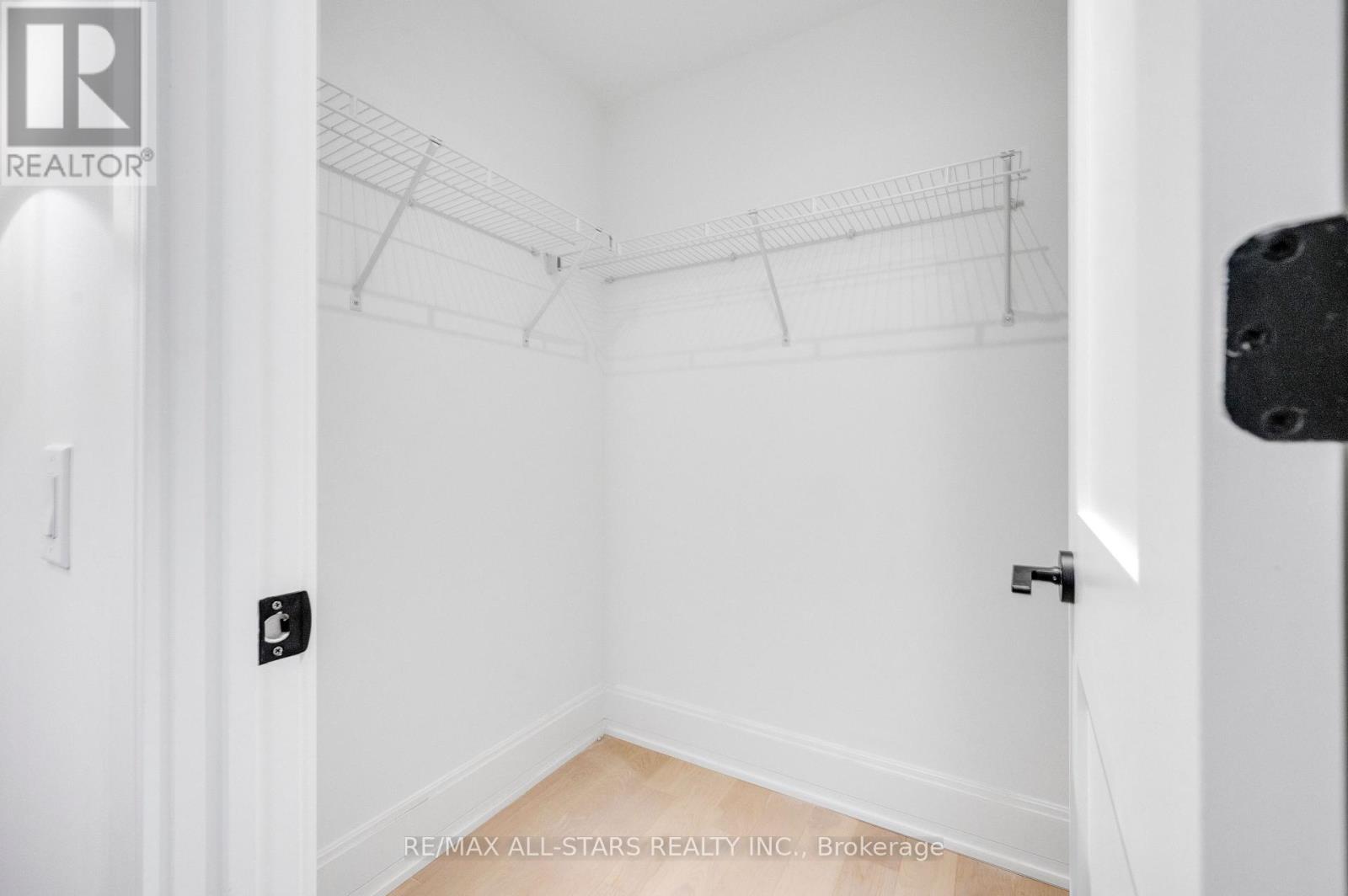 201 - 355 Bedford Park Avenue, Toronto, Ontario  M5M 0A5 - Photo 40 - C12395483