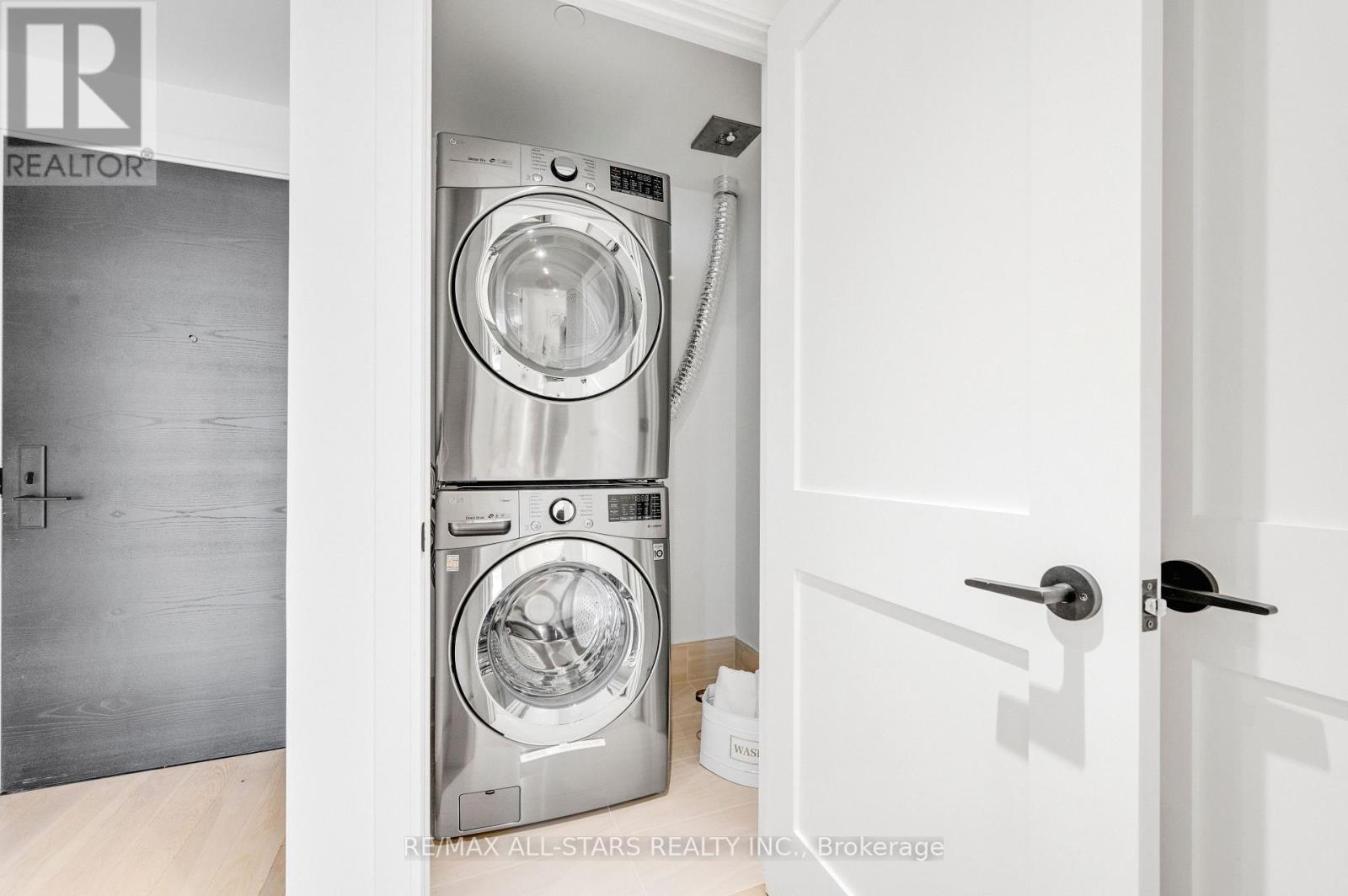 201 - 355 Bedford Park Avenue, Toronto, Ontario  M5M 0A5 - Photo 43 - C12395483