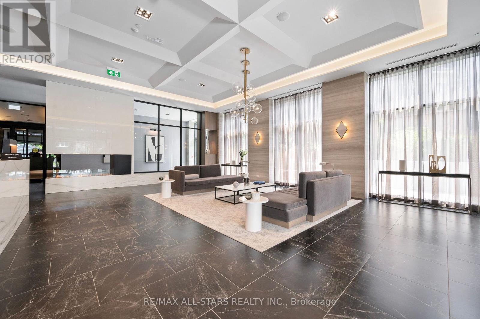 201 - 355 Bedford Park Avenue, Toronto, Ontario  M5M 0A5 - Photo 7 - C12395483