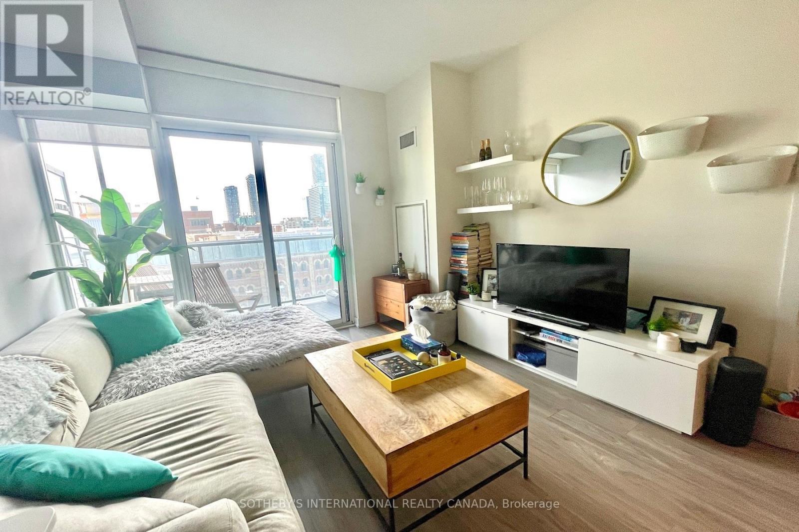 706 - 105 George Street, Toronto, Ontario  M5A 0L4 - Photo 10 - C12395512
