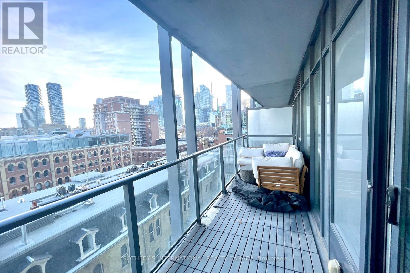 706 - 105 George Street, Toronto, Ontario  M5A 0L4 - Photo 17 - C12395512