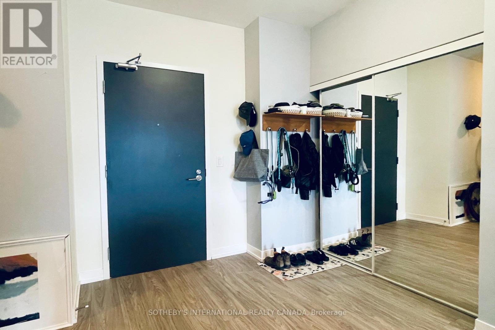 706 - 105 George Street, Toronto, Ontario  M5A 0L4 - Photo 3 - C12395512