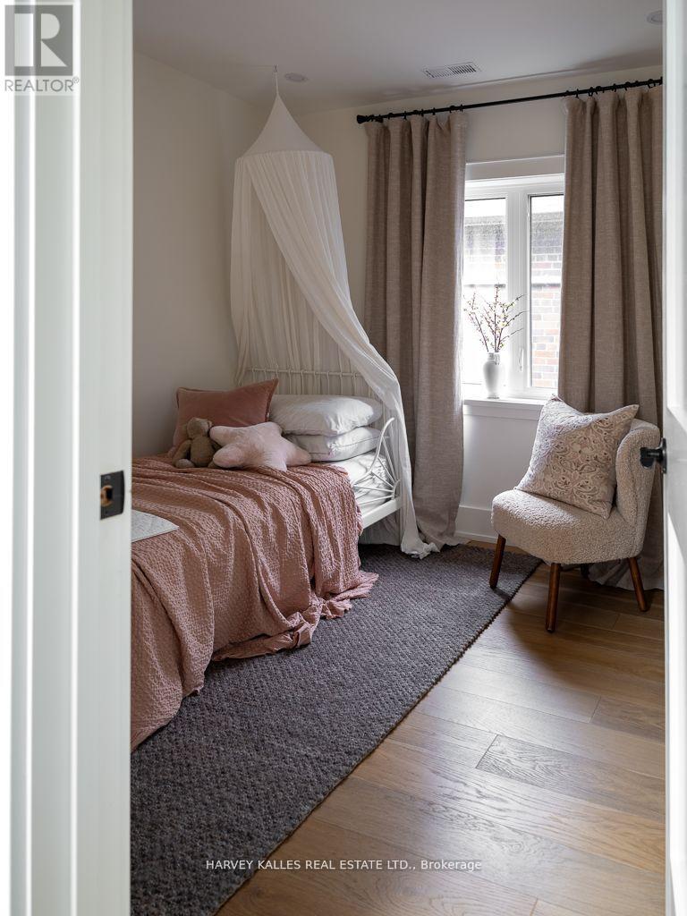 516 St Clements Avenue, Toronto, Ontario  M5N 1M4 - Photo 29 - C12395573