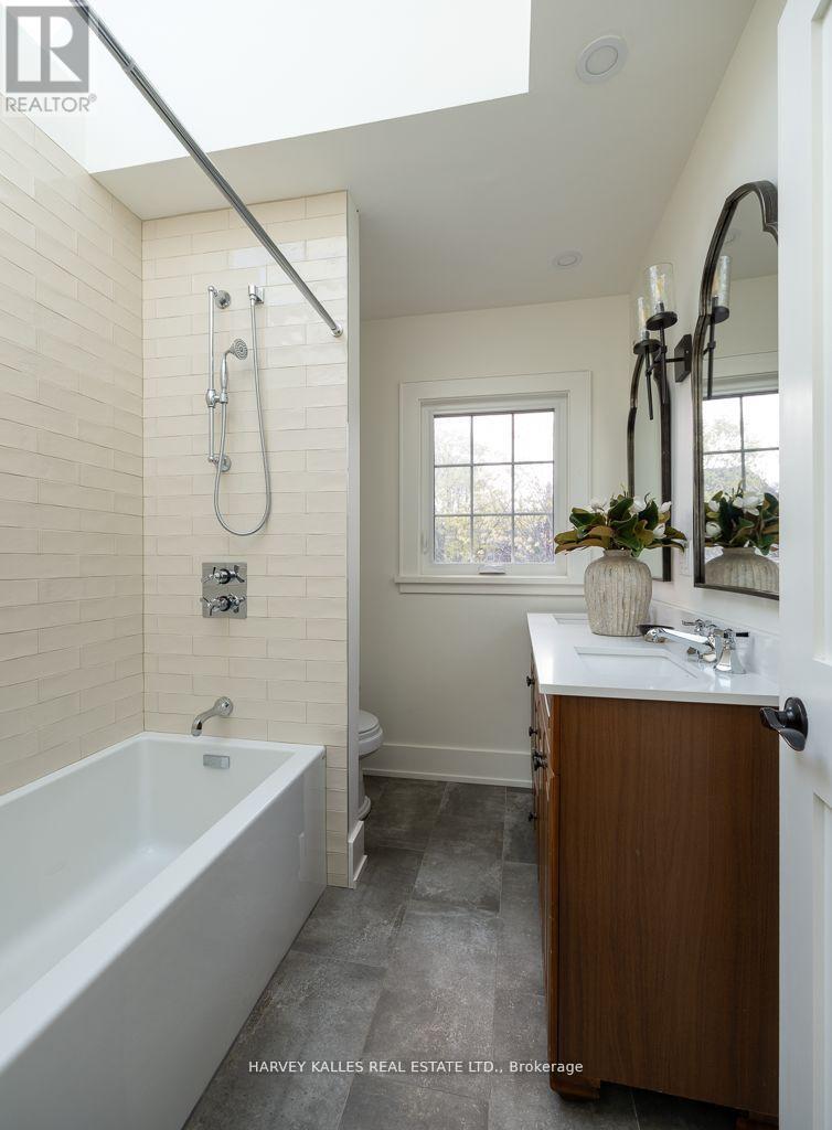 516 St Clements Avenue, Toronto, Ontario  M5N 1M4 - Photo 30 - C12395573