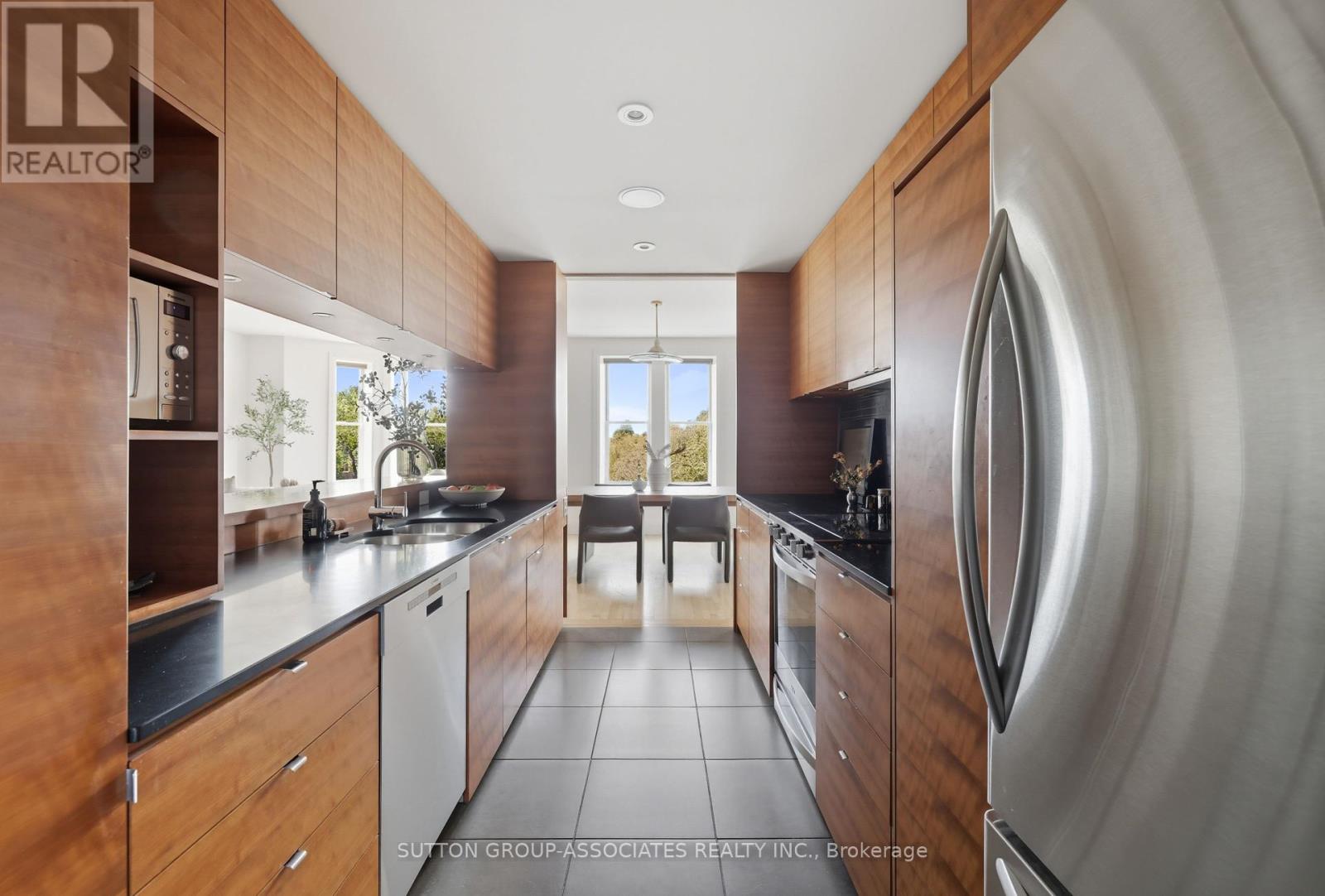 408 - 385 Brunswick Avenue, Toronto (Annex), Ontario  M5R 3R1 - Photo 13 - C12395582