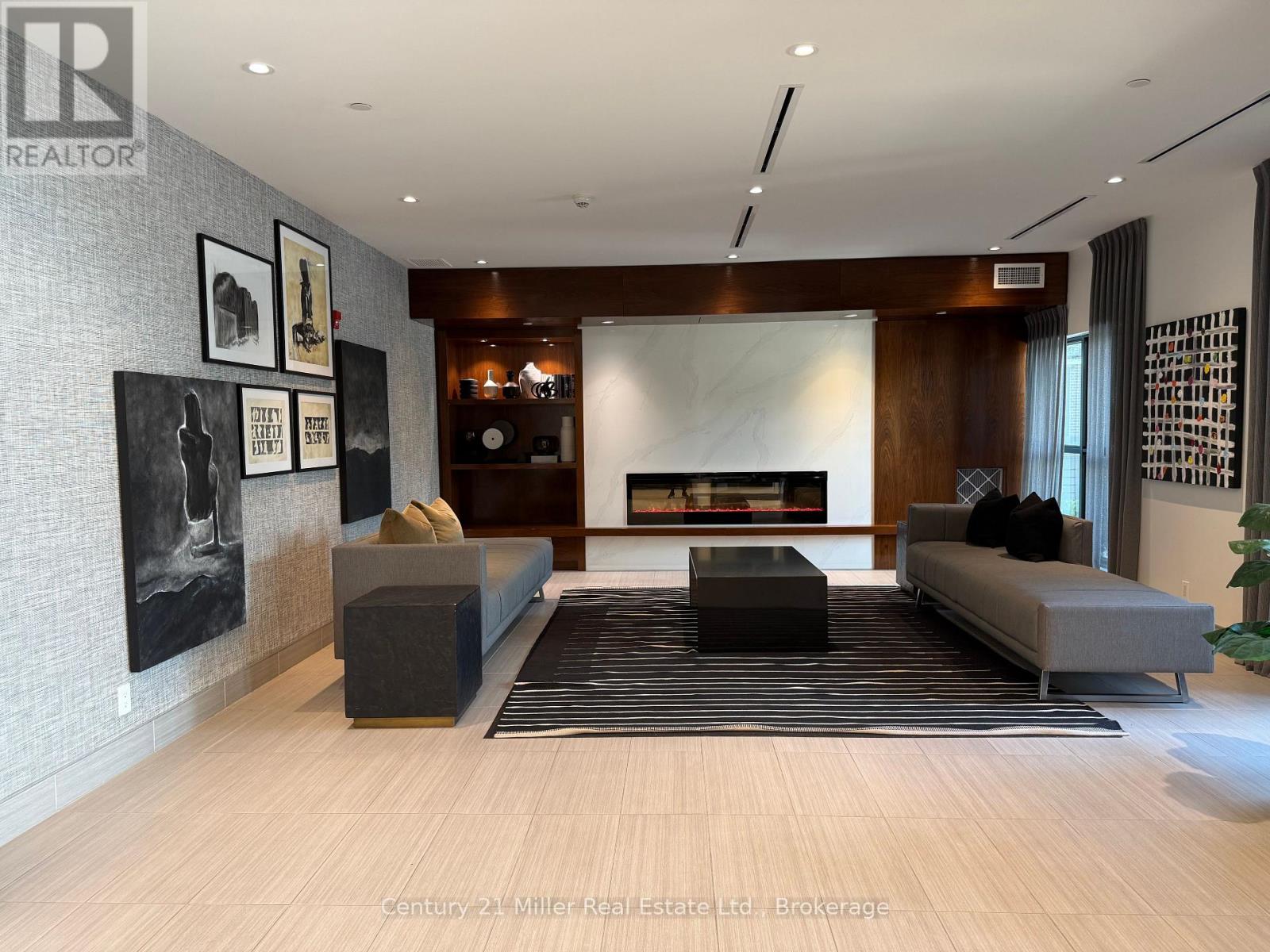 119 - 102 Grovewood Common, Oakville, Ontario  L6H 0X3 - Photo 4 - W12395644