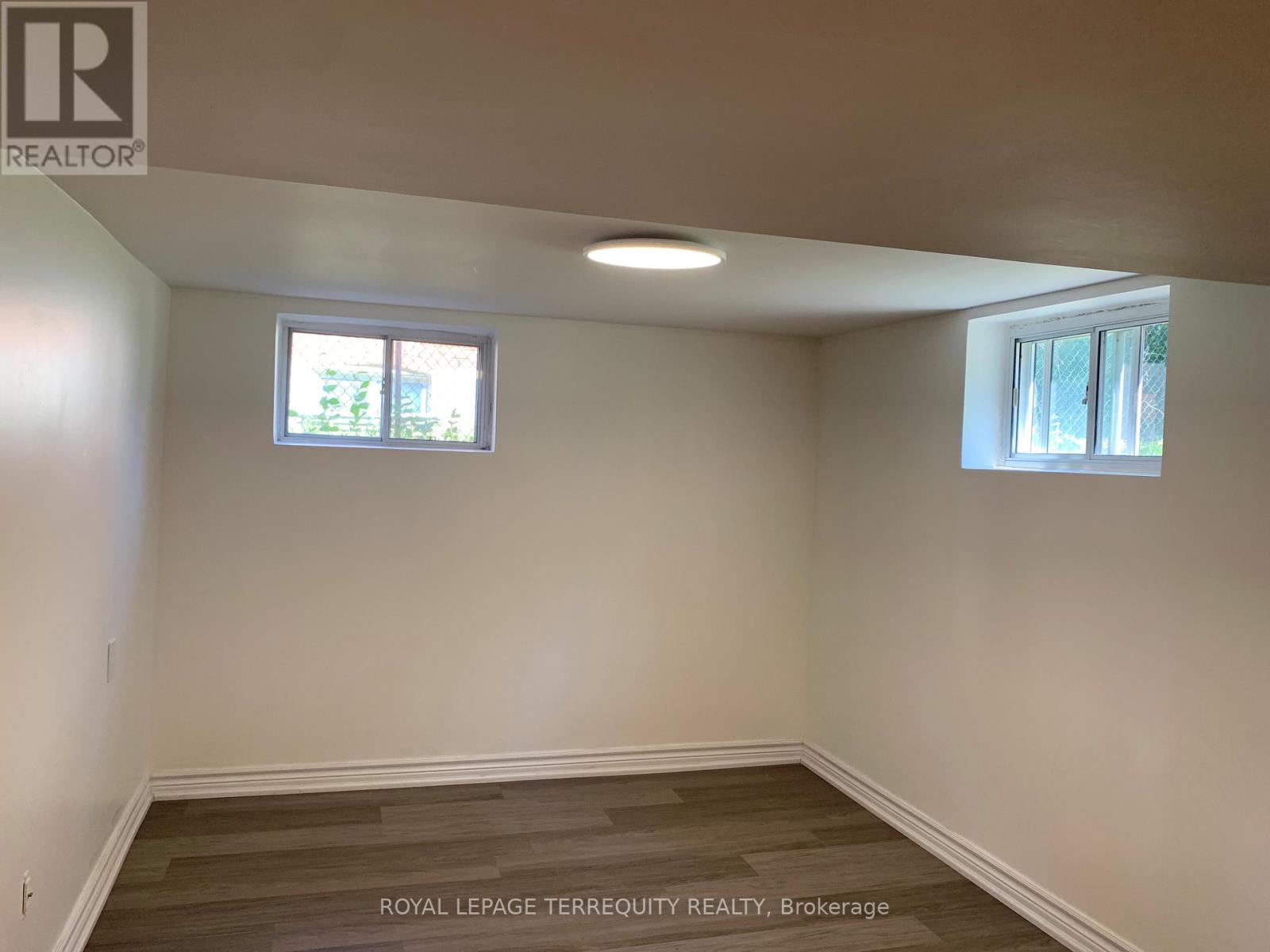 Bsmt - 5 Compton Drive, Toronto, Ontario  M1R 4A5 - Photo 6 - E12395458