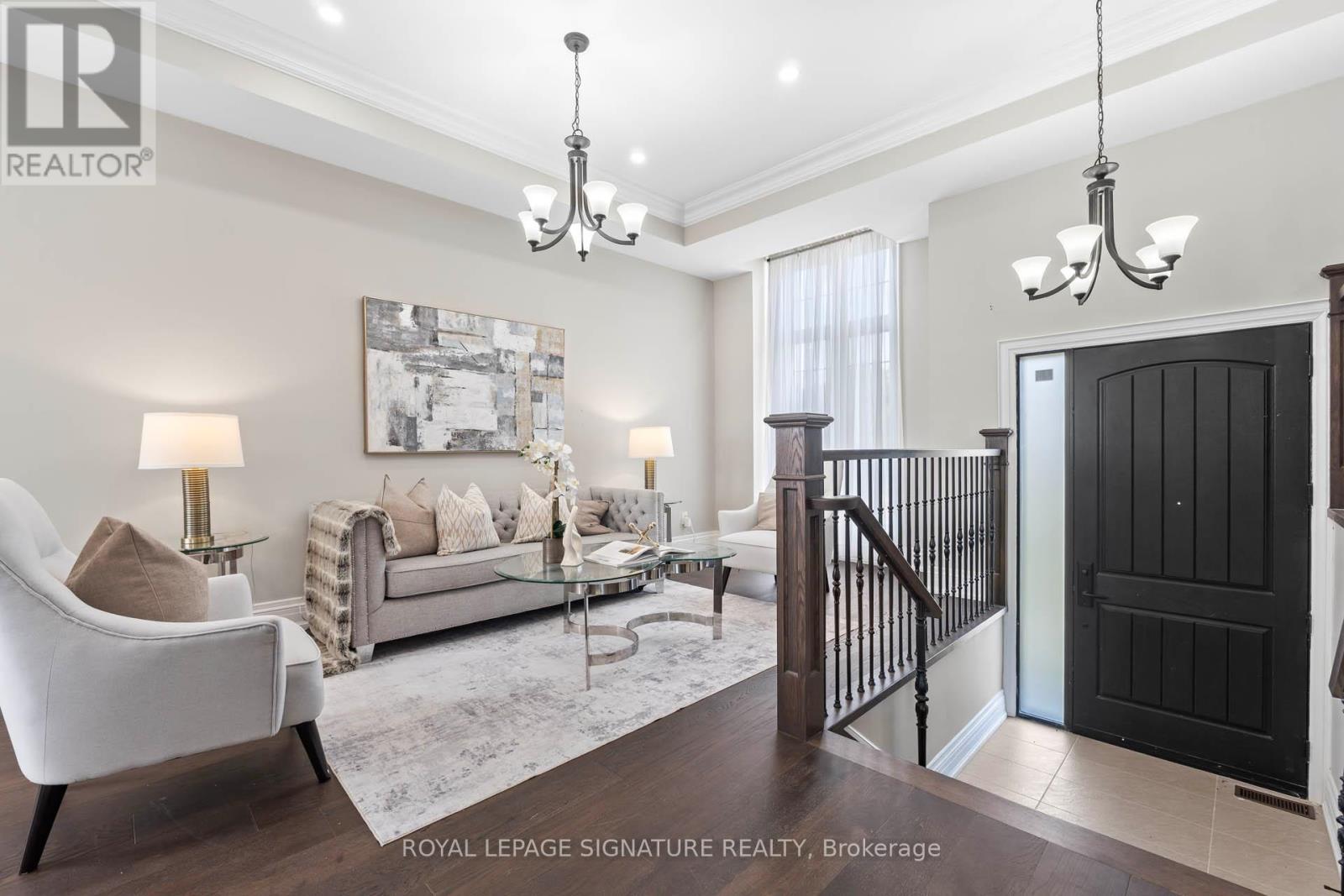 Property at 1307 COMMERCE STREET image 3