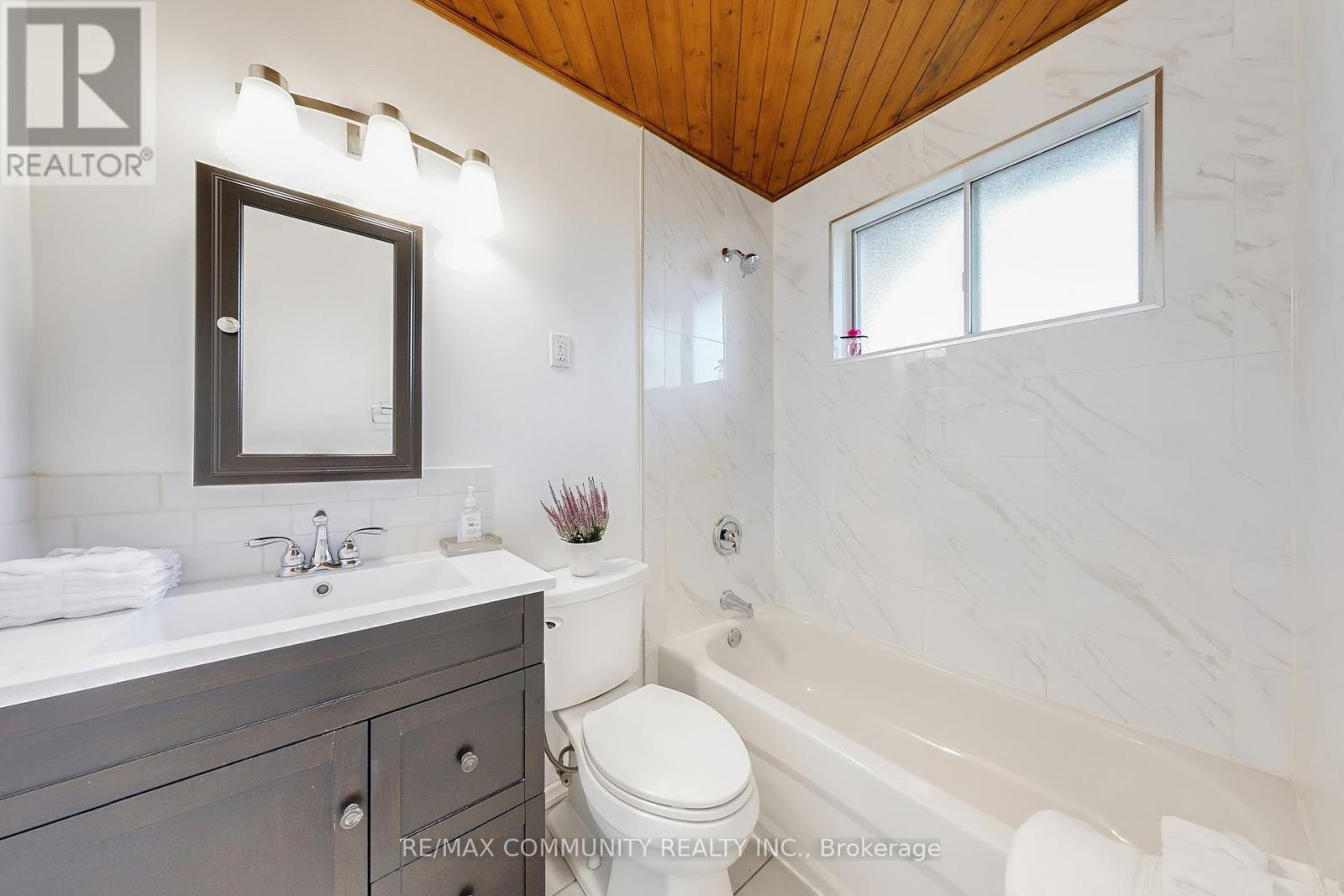 855 Zator Avenue, Pickering (Bay Ridges), Ontario  L1W 1Y2 - Photo 21 - E12395529