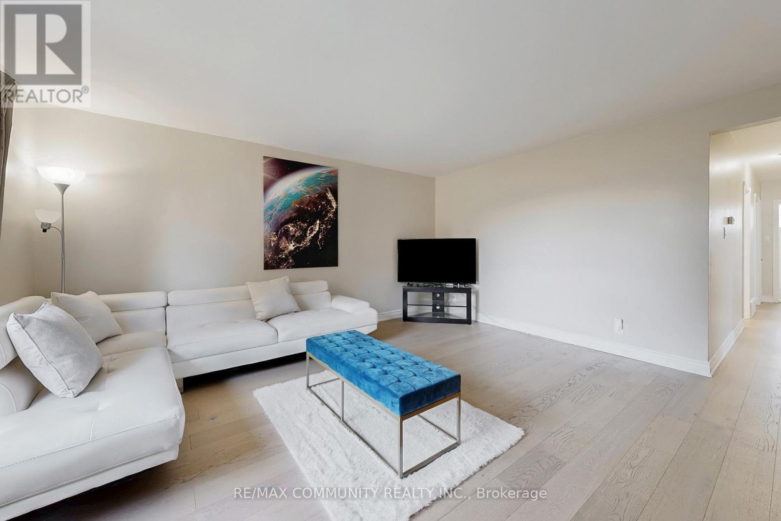 855 Zator Avenue, Pickering (Bay Ridges), Ontario  L1W 1Y2 - Photo 6 - E12395529