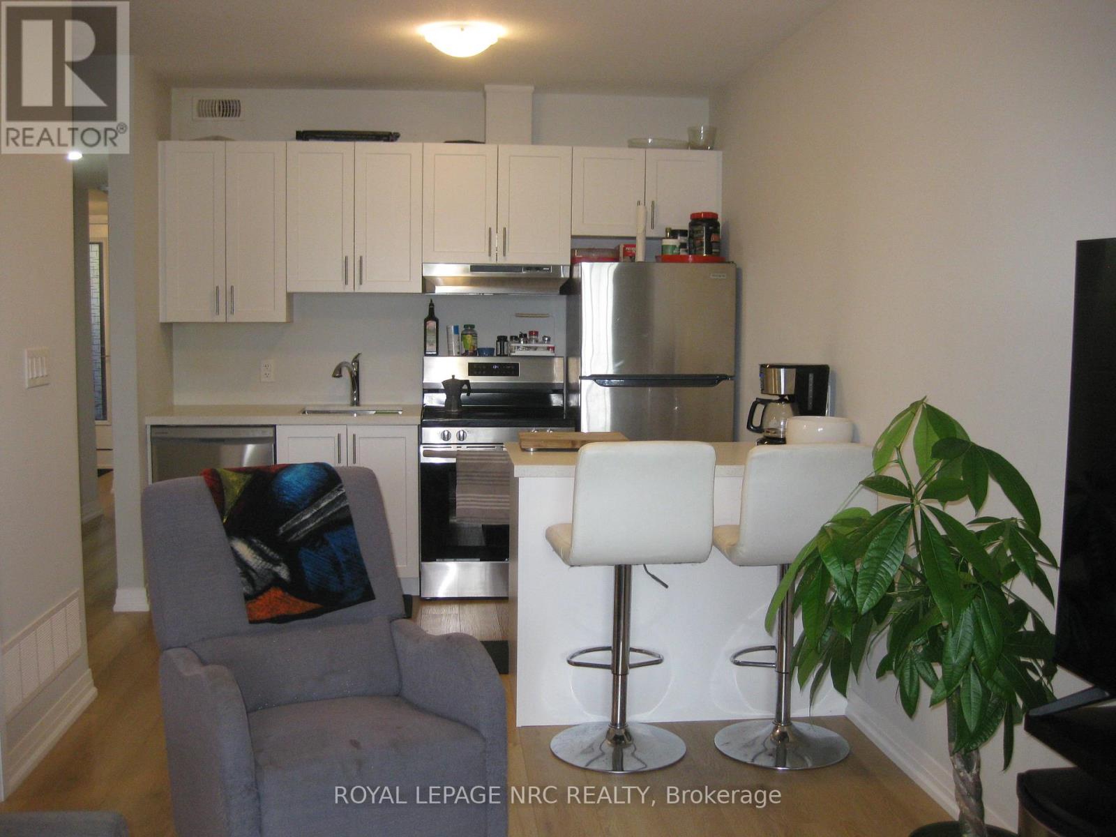 74 - 6705 Cropp Street, Niagara Falls, Ontario  L2E 0C1 - Photo 9 - X12395616