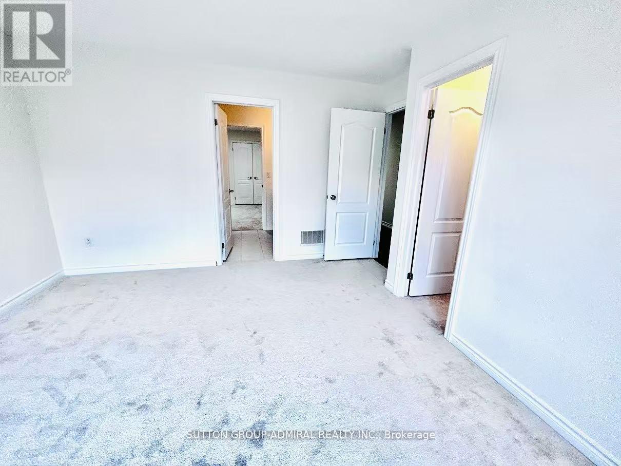81 Livante Court, Markham, Ontario  L6C 1J5 - Photo 35 - N12395451