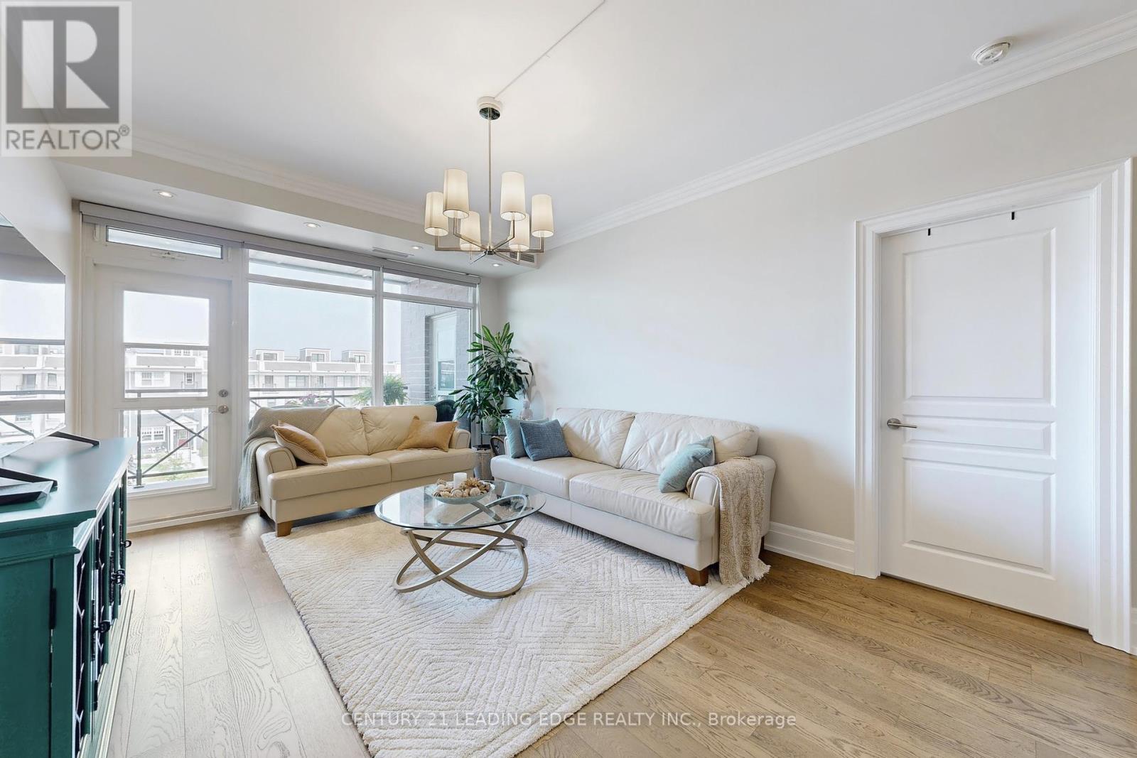 305 - 35 Baker Hill Boulevard, Whitchurch-Stouffville, Ontario  L4A 1P8 - Photo 10 - N12395494
