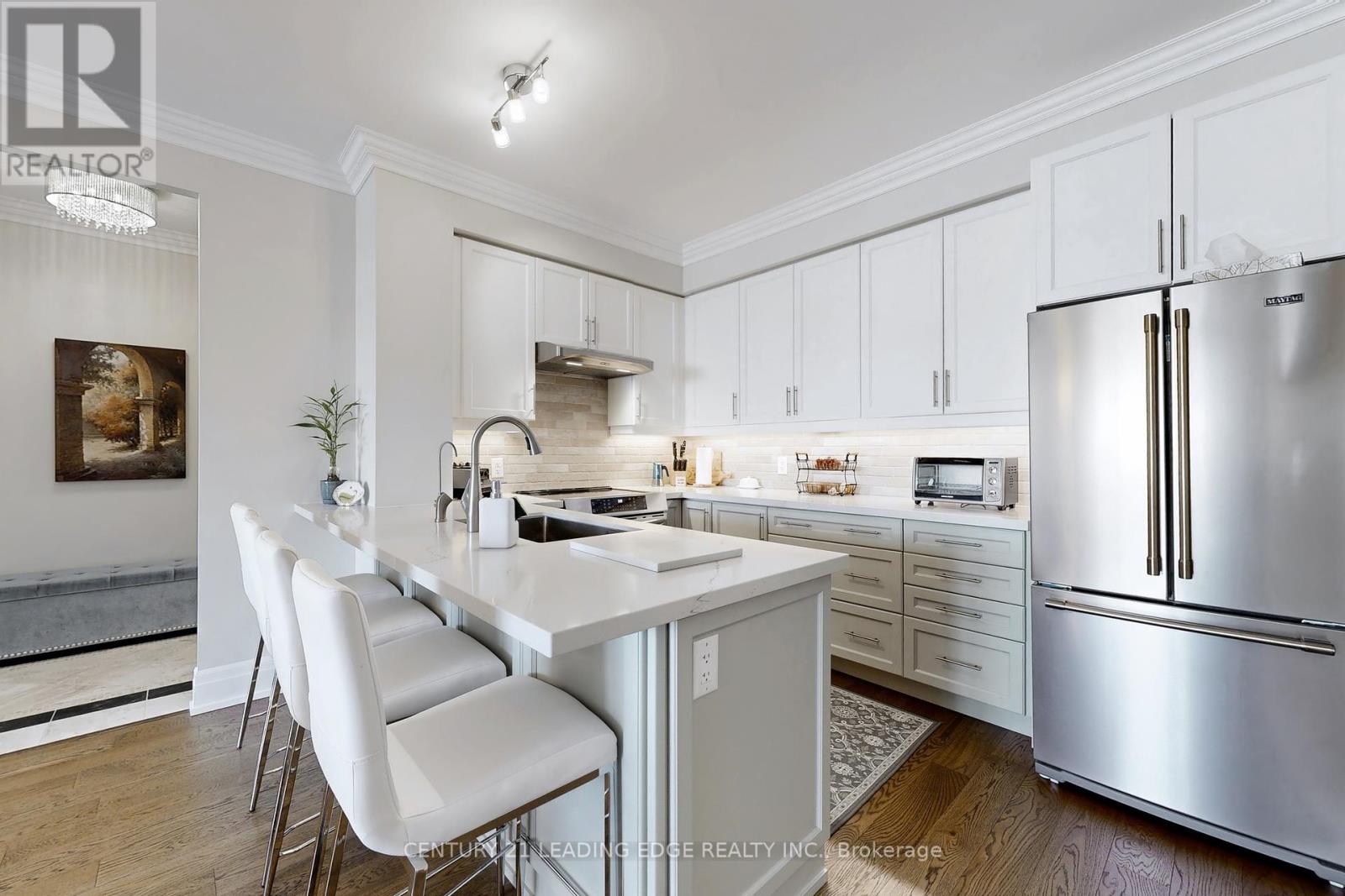 305 - 35 Baker Hill Boulevard, Whitchurch-Stouffville, Ontario  L4A 1P8 - Photo 21 - N12395494