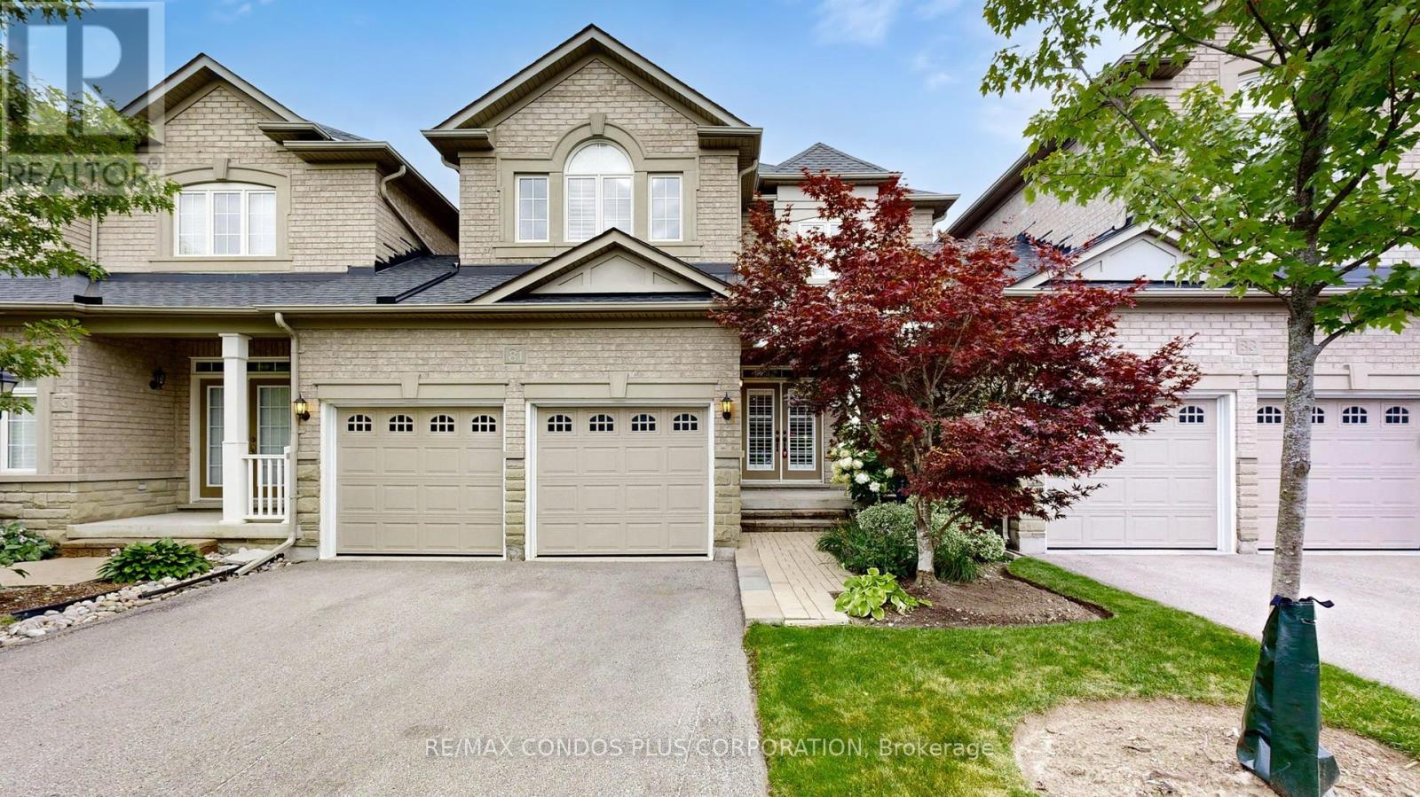 81 STONECLIFFE CRESCENT, Aurora, Ontario