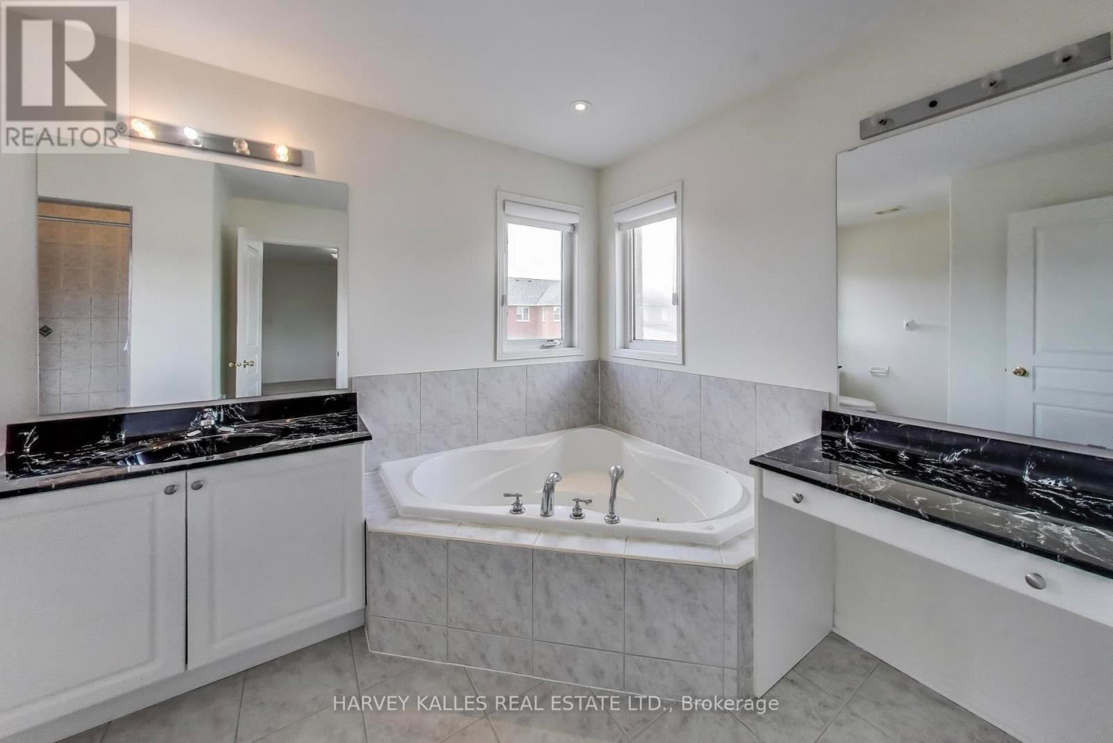 802 Cornell Rouge Boulevard, Markham (Cornell), Ontario  L6B 0K6 - Photo 21 - N12395541