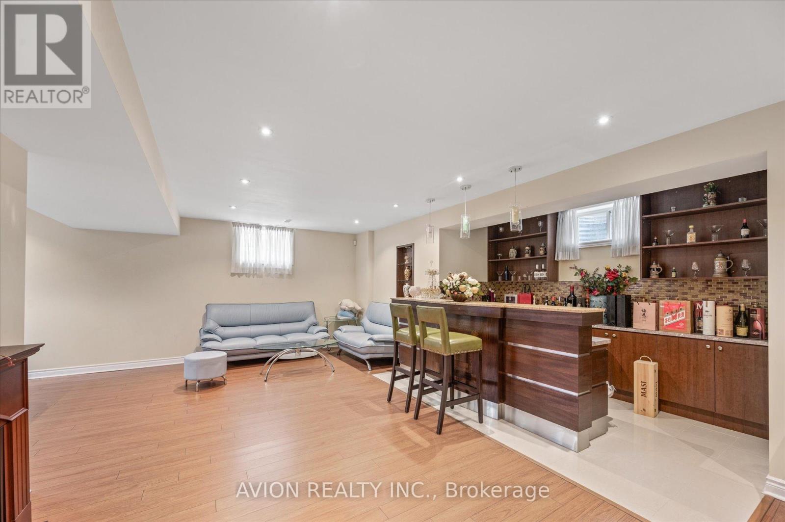 55 Frybrook Crescent, Richmond Hill, Ontario  L5B 4B9 - Photo 37 - N12395564