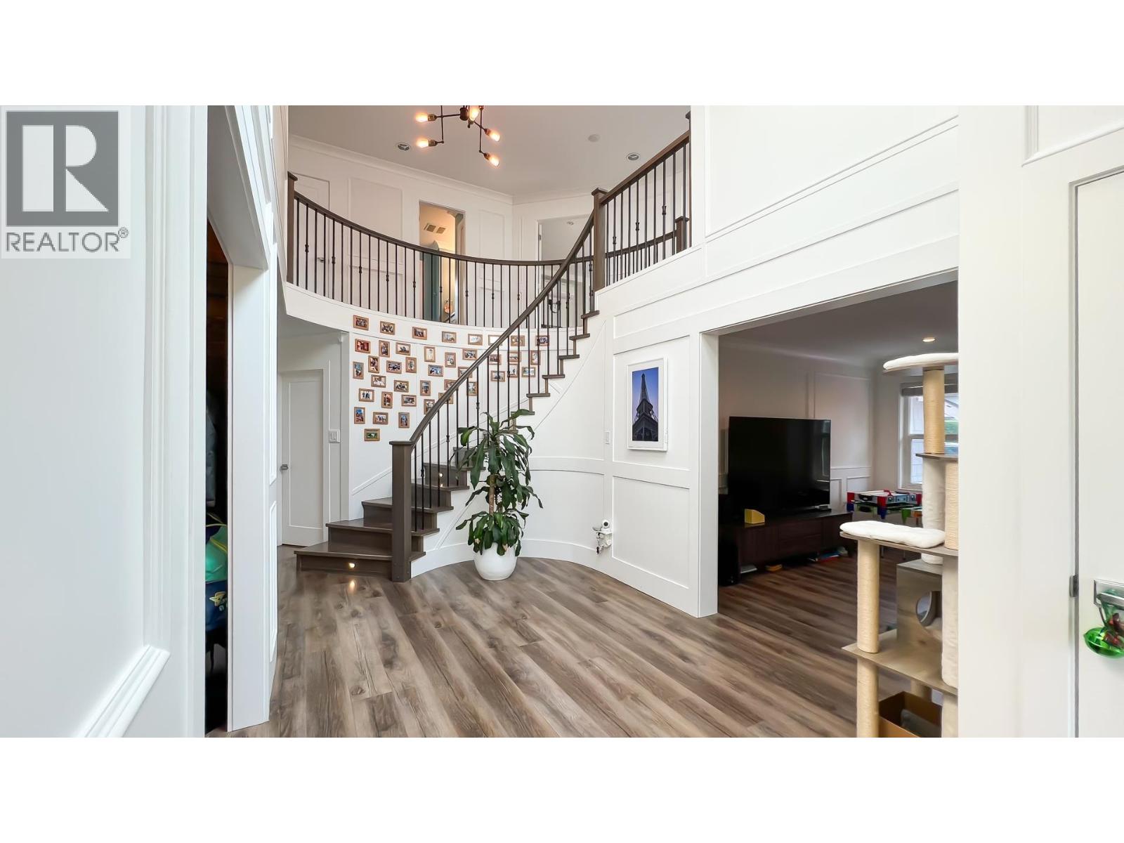 12220 Phoenix Drive, Richmond, British Columbia  V7E 6A9 - Photo 5 - R3046362