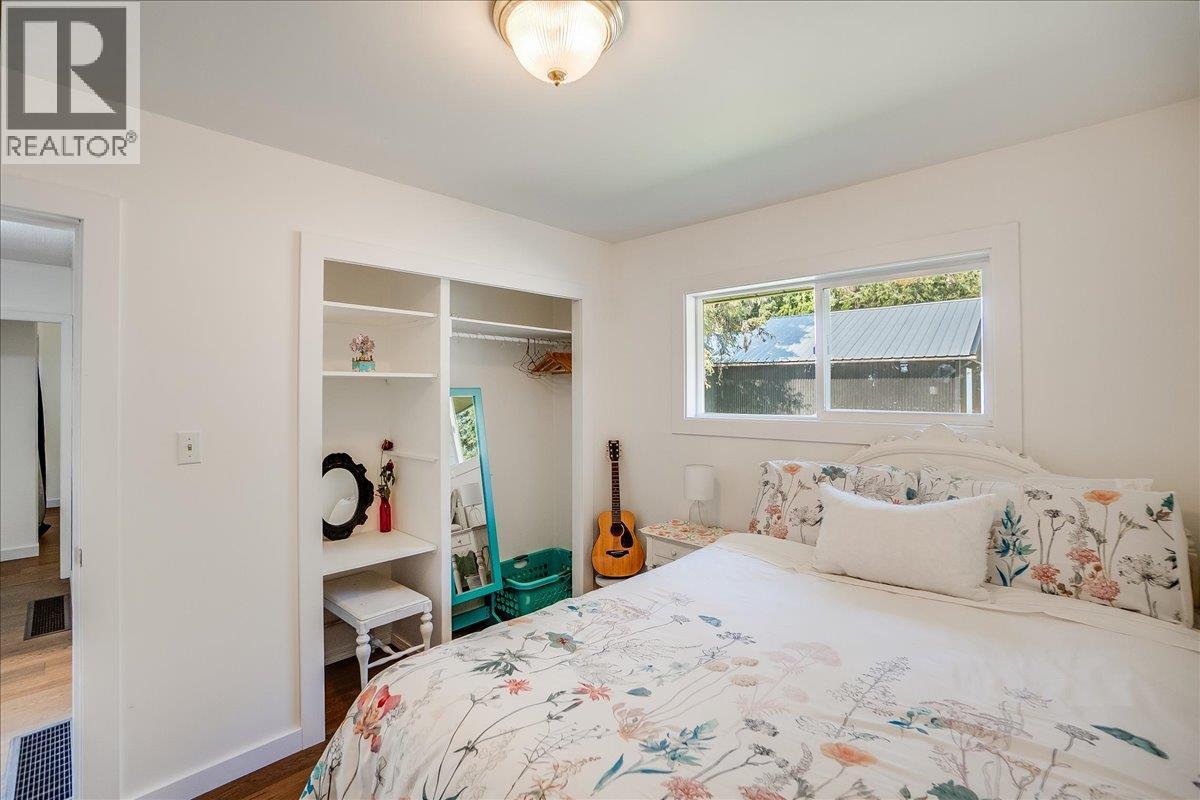3710 Ladybird Road, Krestova, British Columbia  V0G 1H2 - Photo 30 - 10362183